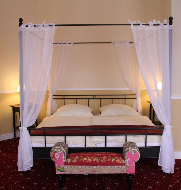 Hotel Gutshof Sagritz à Golßen Chambre photo